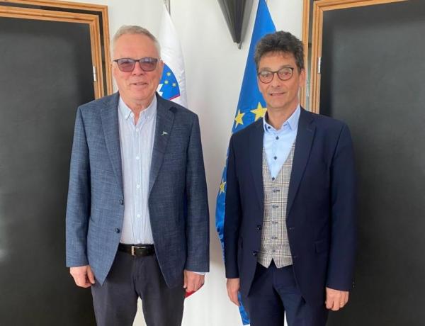 Ombudsman with Minister Novak on many topics in the field of spatial planning and natural resources