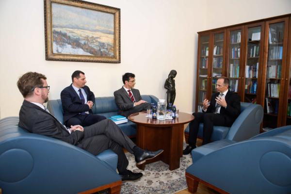 Varuh pri predsedniku ustavnega sodišča o razmerah na področju ustavnosti in zakonitosti v Sloveniji