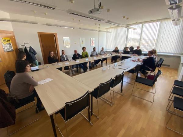 Varuh človekovih pravic s predstavniki nevladnih organizacij o pravicah otrok