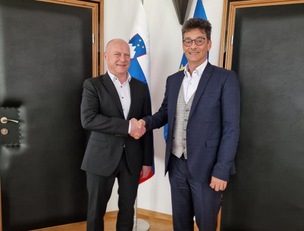 Varuh na spoznavni obisk sprejel ministra za javno upravo