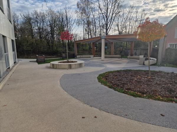 DPM nenapovedano v Domu upokojencev Center Ljubljana, enote Roza kocka