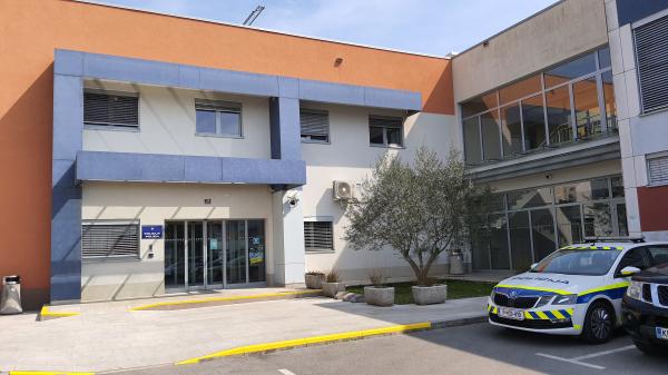 DPM obiskal Policijsko postajo Piran
