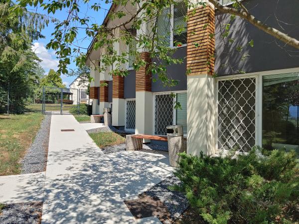 DPM nenapovedano opravil kontrolni obisk Doma Nine Pokorn Grmovje