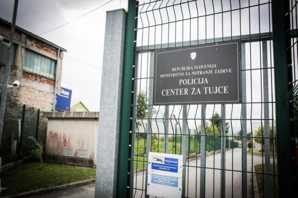 DPM nenapovedano v Centru za tujce