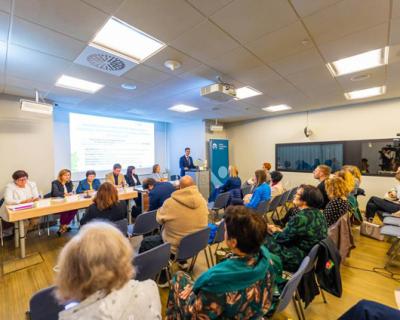 Udeleženci okrogle mize