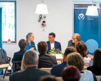 From left to right: Prof. Dr. Vito Flaker, Faculty of Social Work, Ombudsman Peter Svetina and Director of the Nova Gorica Retirement Home Bojan Stante