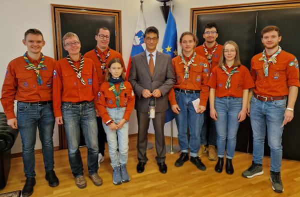 The Peace Light of Bethlehem is again brought to the Human Rights Ombudsman