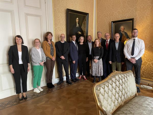 Slovenian experiences and the regulation of the Ombudsman institution are shared in the Hague