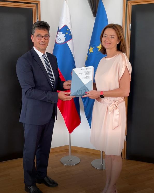 The Ombudsman presents human rights concerns at the international level to Minister Fajon