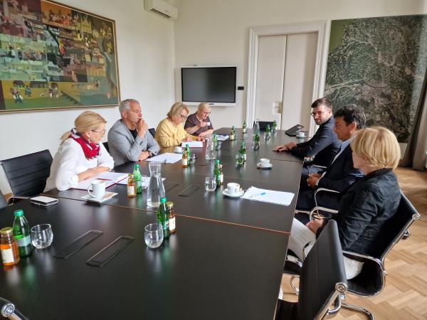 Rather than social issues, the working visit to Maribor involved several other topics
