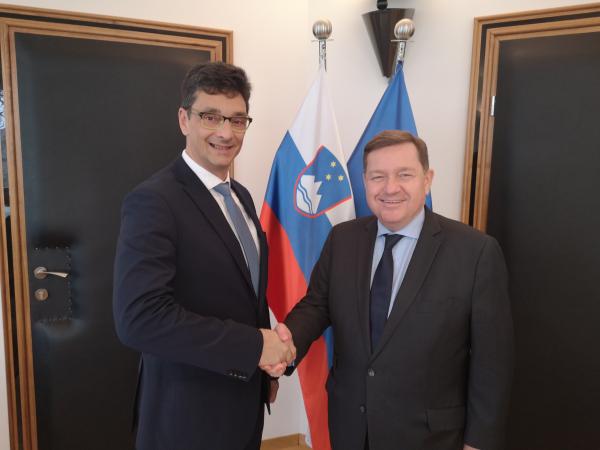 Ombudsman Svetina meets with Austrian Ombudsman Amon