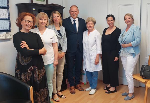 Namestnik, pristojen za otrokove pravice obiskal sirote iz Ukrajine