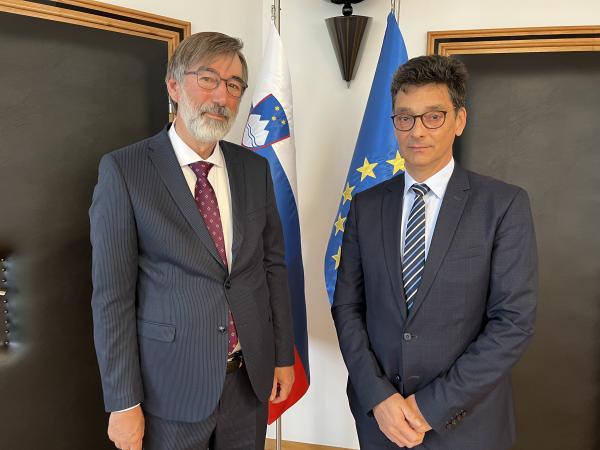 Varuh človekovih pravic na srečanju z ministrom za vzgojo in izobraževanje poudaril ničelno toleranco do nasilja