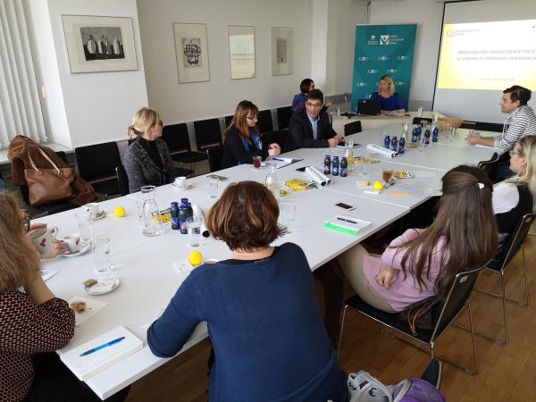 O zagovorništvu otrok pri Varuhu s sodnicami in strokovnimi sodelavkami sodišč