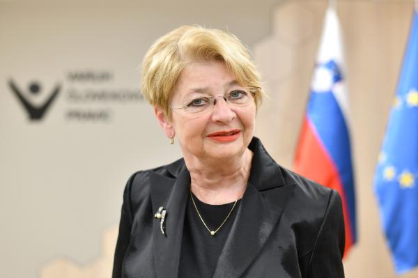 Varuh se je namestnici Cotman zahvalil za njen doprinos k varovanju človekovih pravic in temeljnih svoboščin