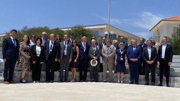 Varuh Svetina na zasedanju Mednarodnega inštituta ombudsmanov v Grčiji