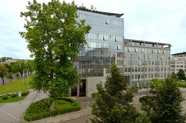 Spremenjen način poslovanja