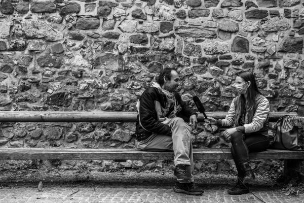 Varuh podpira projekt Korona na ulici, ki naslavlja vprašanje brezdomstva 