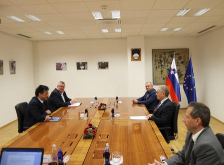 Varuh na srečanju z ministrom za notranje zadeve 