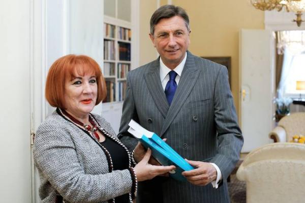 Varuhinja in novoizvoljeni varuh pri predsedniku republike