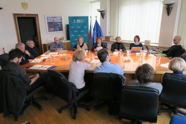 Varuhinja je s predstavniki civilne družbe s področja okolja in prostora pregledala delo v mandatu