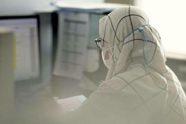 Po posredovanju Varuha študentke pri zdravstveni praksi smejo nositi hidžab