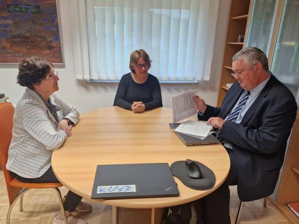 The Ombudsman met with five people in the Municipality of Grad who needed his help