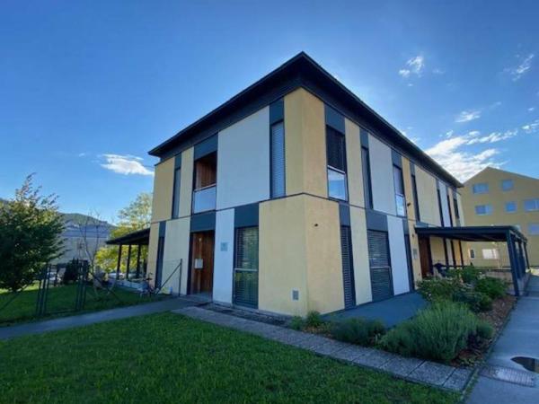 DPM je obiskal dve bivalni enoti VDC Novo mesto