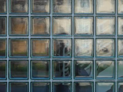 Za zaustavitev nasilja nad osebami z oviranostmi v institucijah EU nujne sistemske spremembe