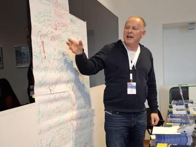 Krepitev celostnih sistemov varovanja otrokovih pravic v ospredju razprav na Dunaju