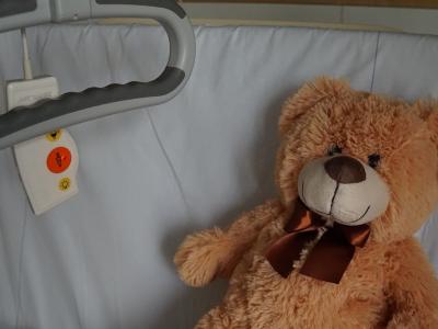 Dostop do zdravljenja otrok z redkimi boleznimi mora biti urejen sistemsko, ne pa odvisen od donacij