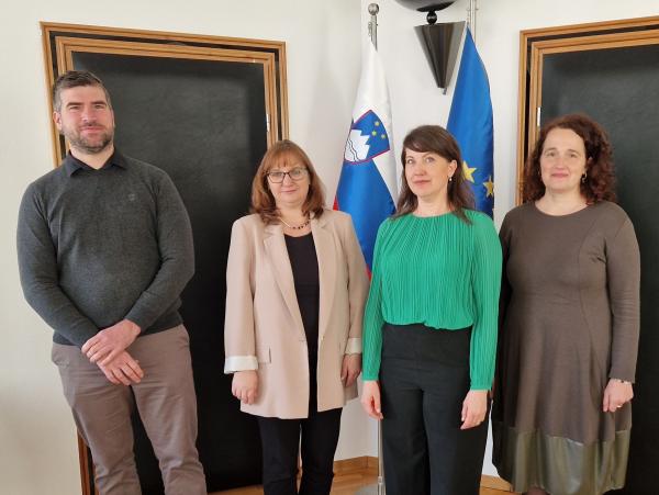 (z leve) namestnik Varuhinje človekovih pravic Miha Horvat, Varuhinja človekovih pravic dr. Simona Drenik Bavdek, Informacijska poobla&scaron;čenka dr. Jelena Virant Burnik in namestnica Informacijske poobla&scaron;čenke Alenka Jer&scaron;e