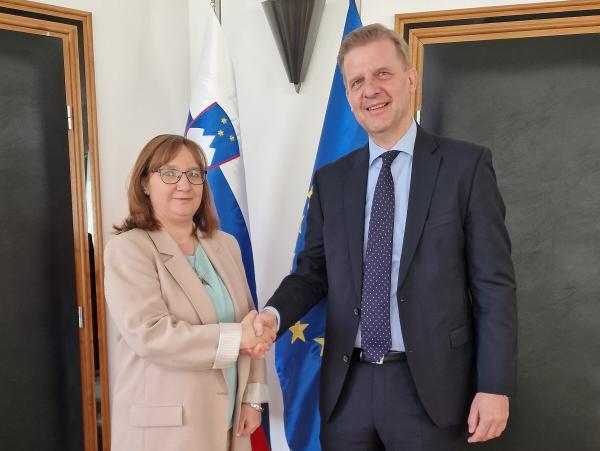 Varuhinja in veleposlanik Avstrije