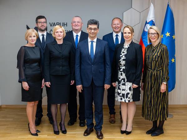 Trenutno vodstvo institucije