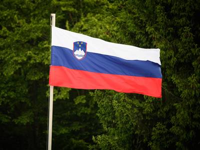 Slovenska zastava